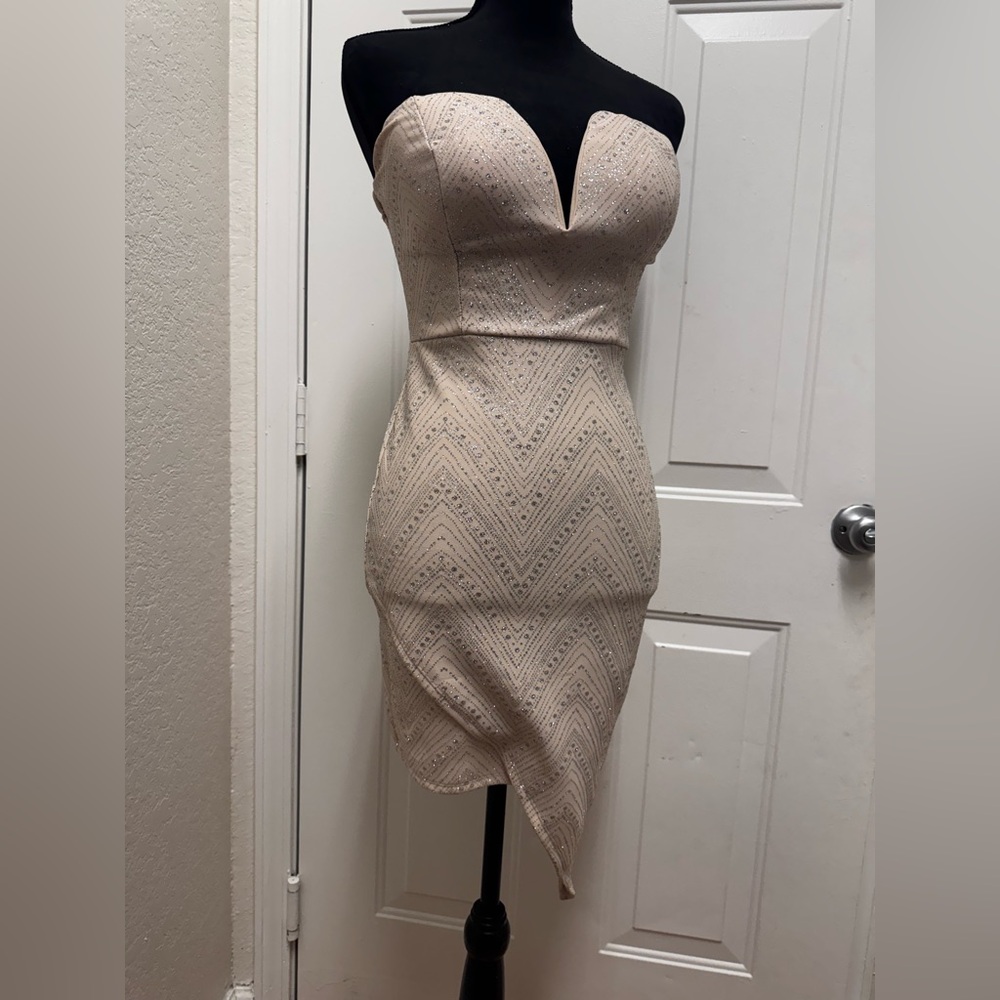 Charlotte Russe Blush Sequin Strapless Bodycon Dress 0109
